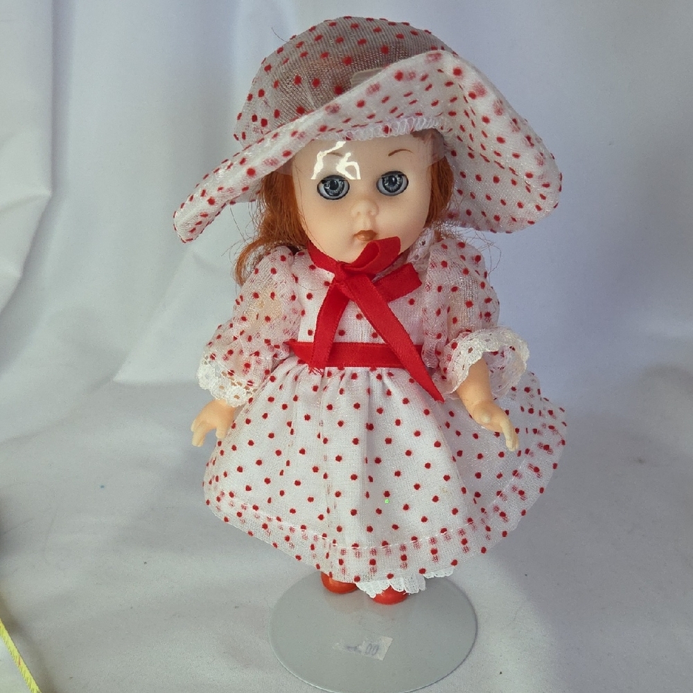 Vogue Ginny Doll Sweet Rosebud 8" Poseable Vinyl with Stand